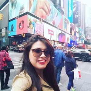 Meet your Posher, Carolina